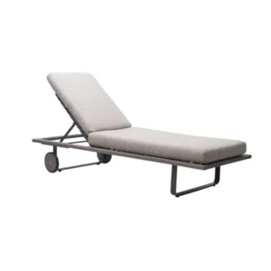 Aspen Chaise Lounge